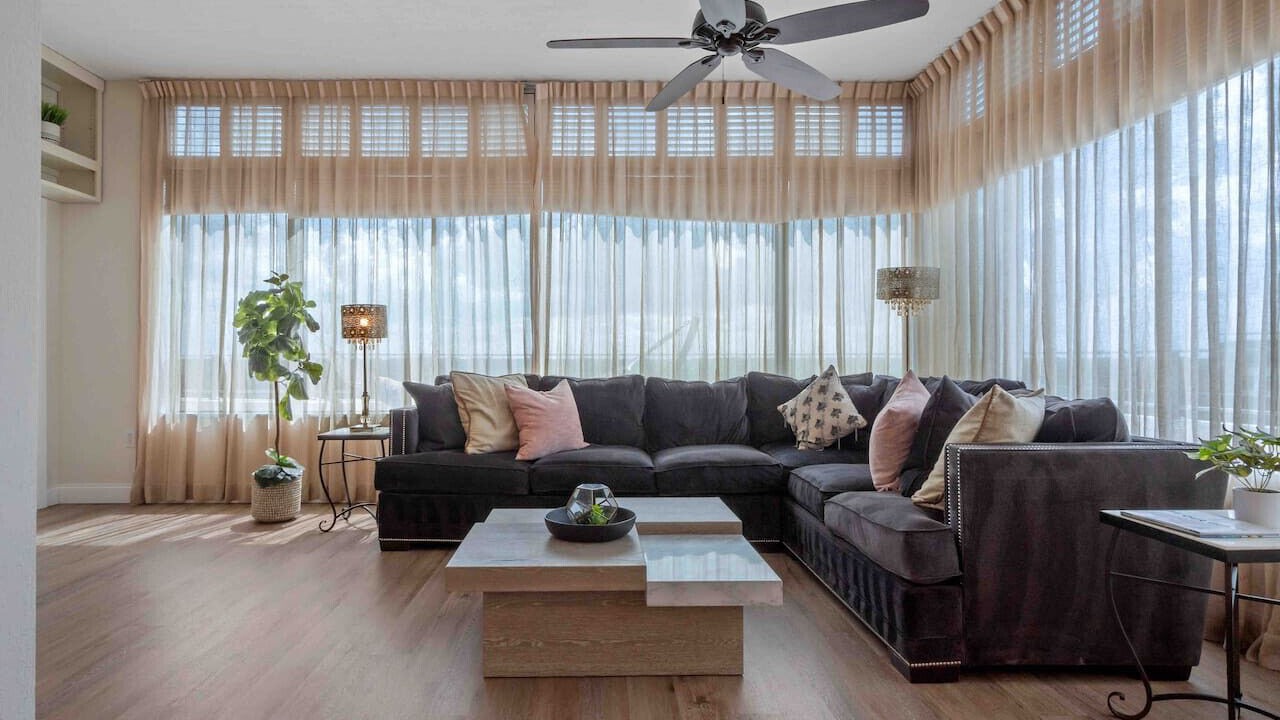 Photo of Livingroom in South Eola