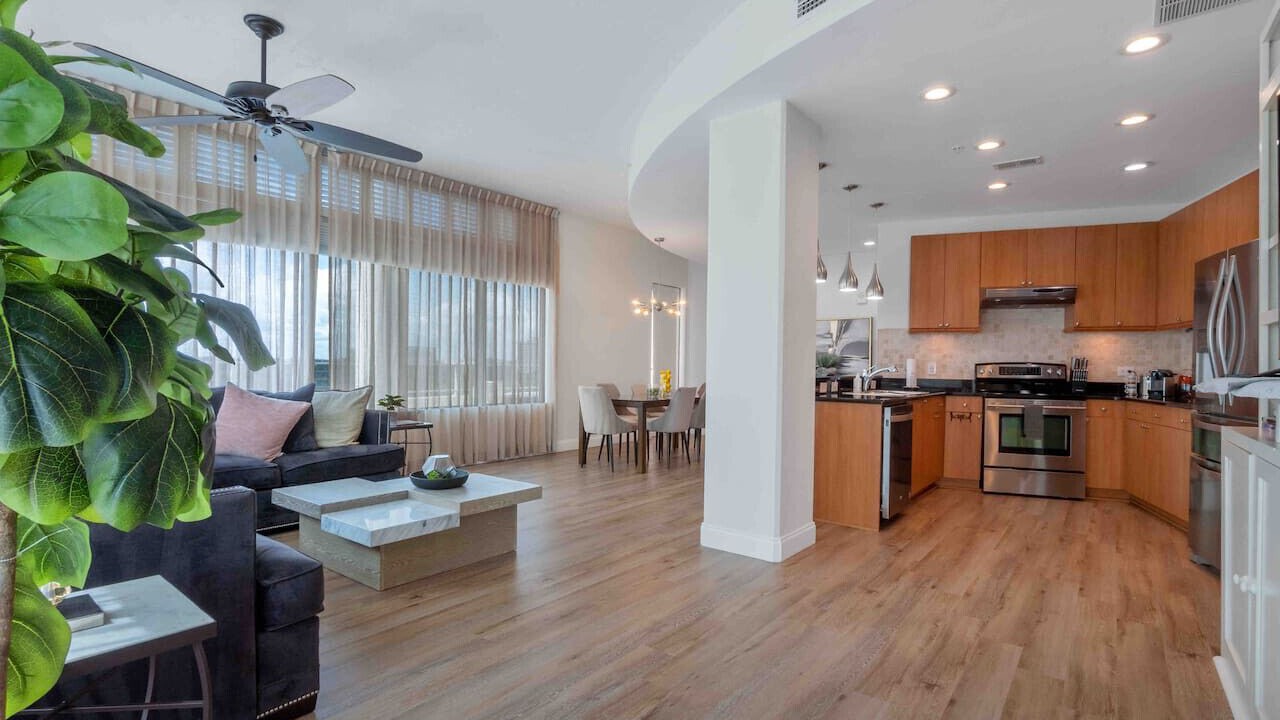 Photo of Livingroom in South Eola