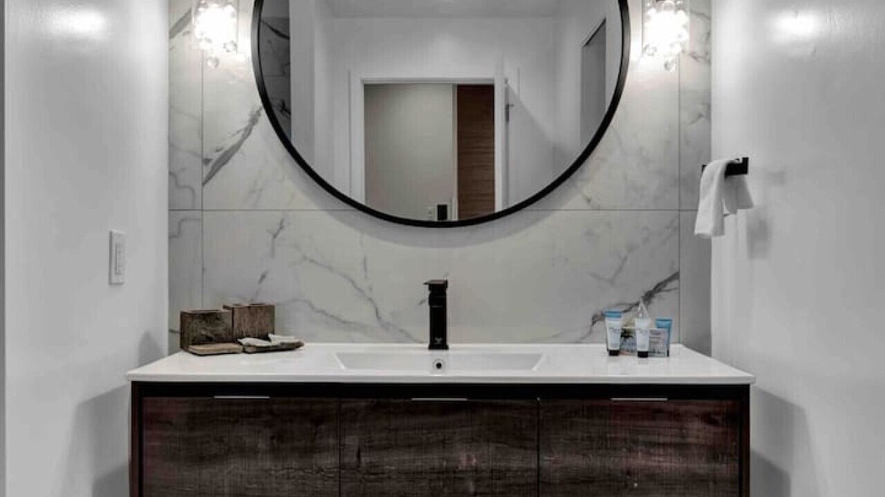 Photo of Bathroom in South Eola