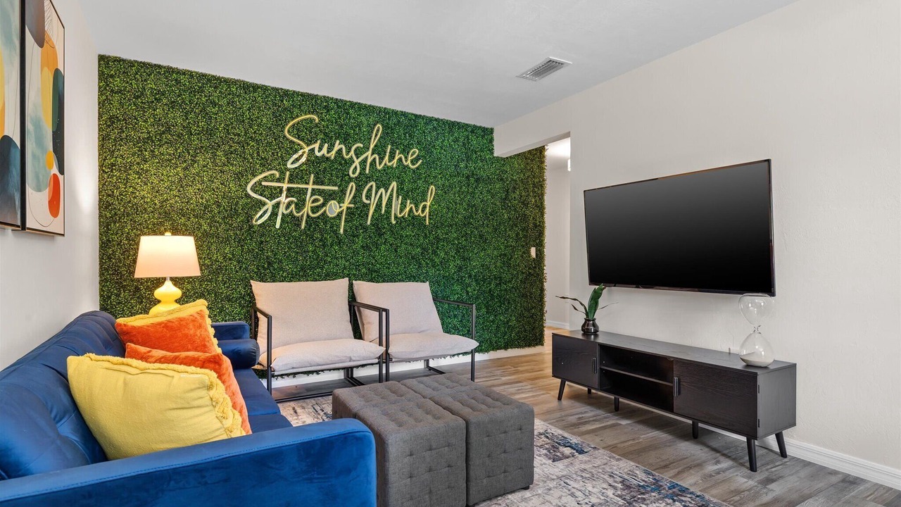 Photo of Livingroom in Port Charlotte