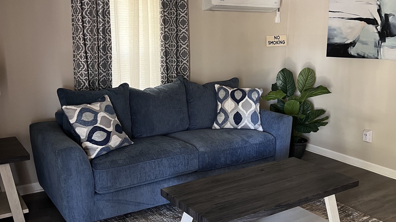 Photo of Livingroom in Rockingham