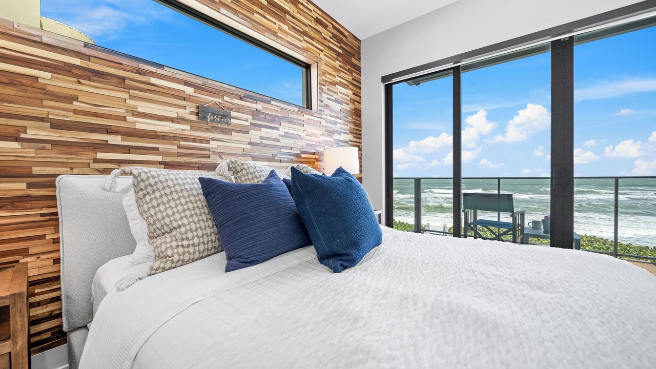 Photo of Bedroom in Melbourne Beach