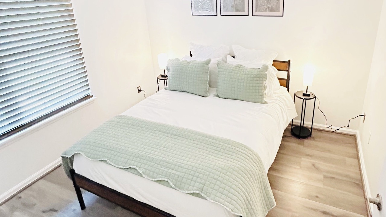 Photo of Bedroom in Martinez