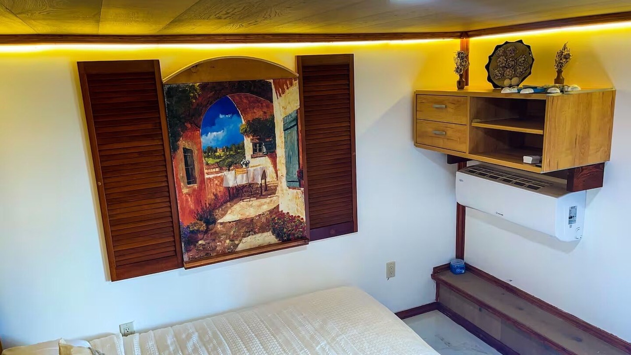 Photo of Bedroom in Interchange Square