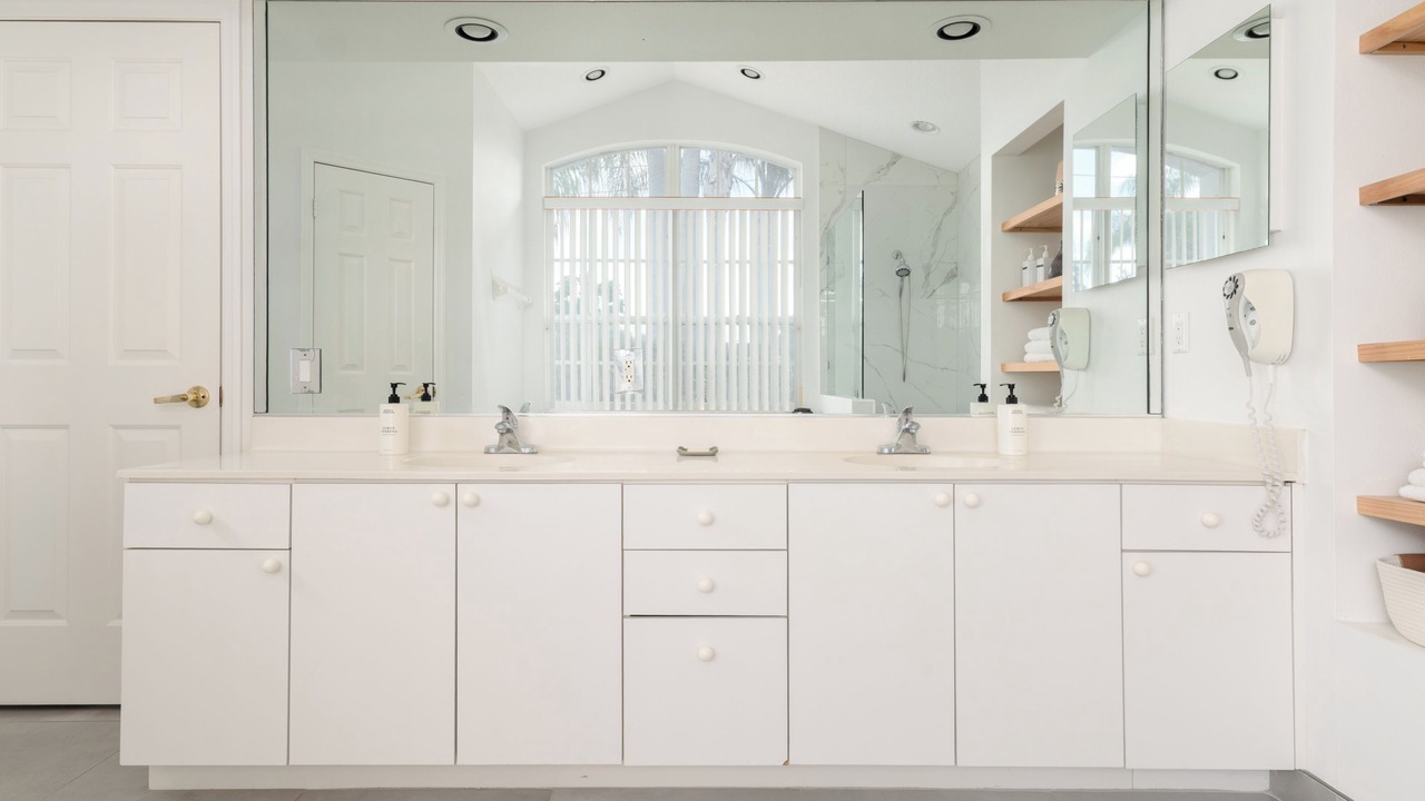 Photo of Bathroom in Port Saint Lucie