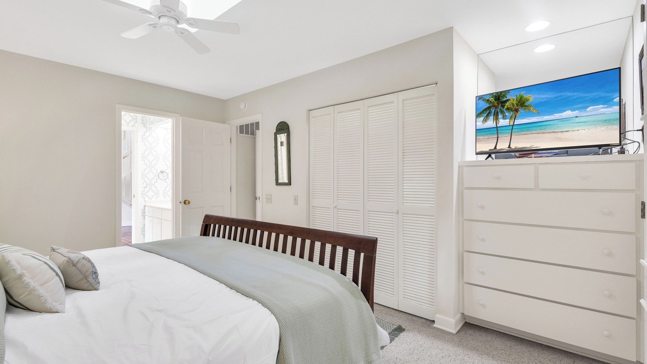 Photo of Bathroom in Beach Lagoon