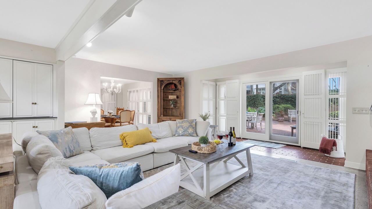 Photo of Bedroom in Beach Lagoon