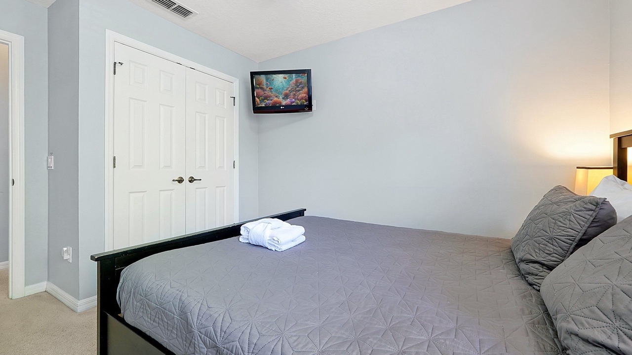 Photo of Bedroom in Sunset Lakes
