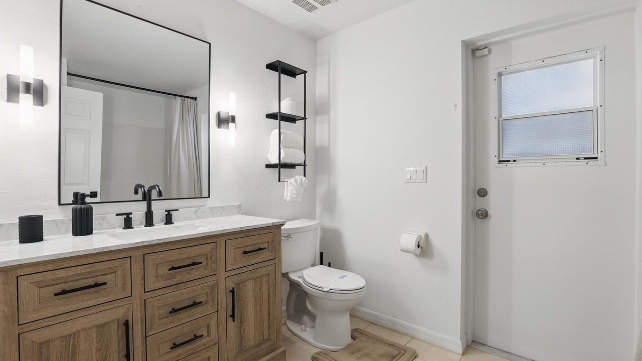 Photo of Bathroom in Port Saint Lucie