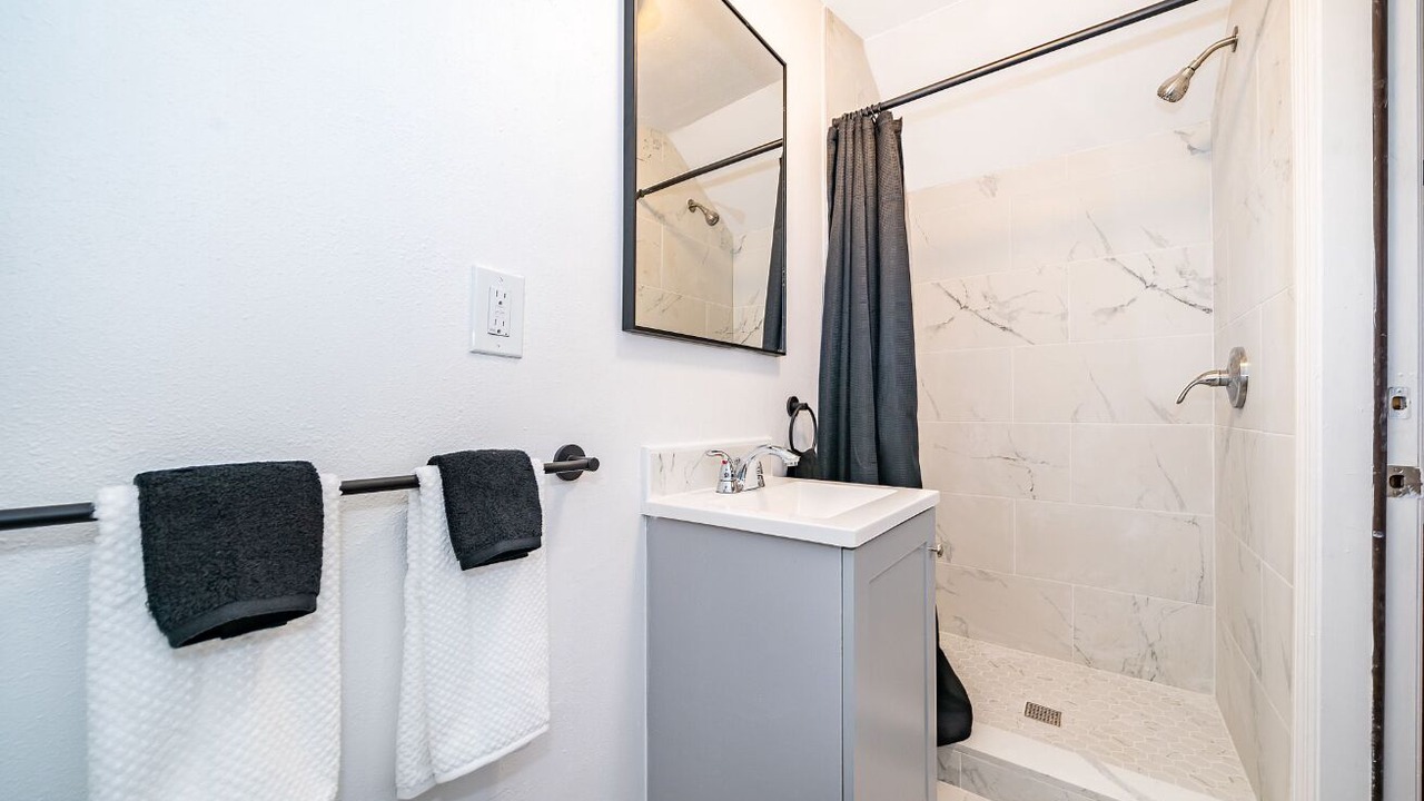 Photo of Bathroom in Sky Lake