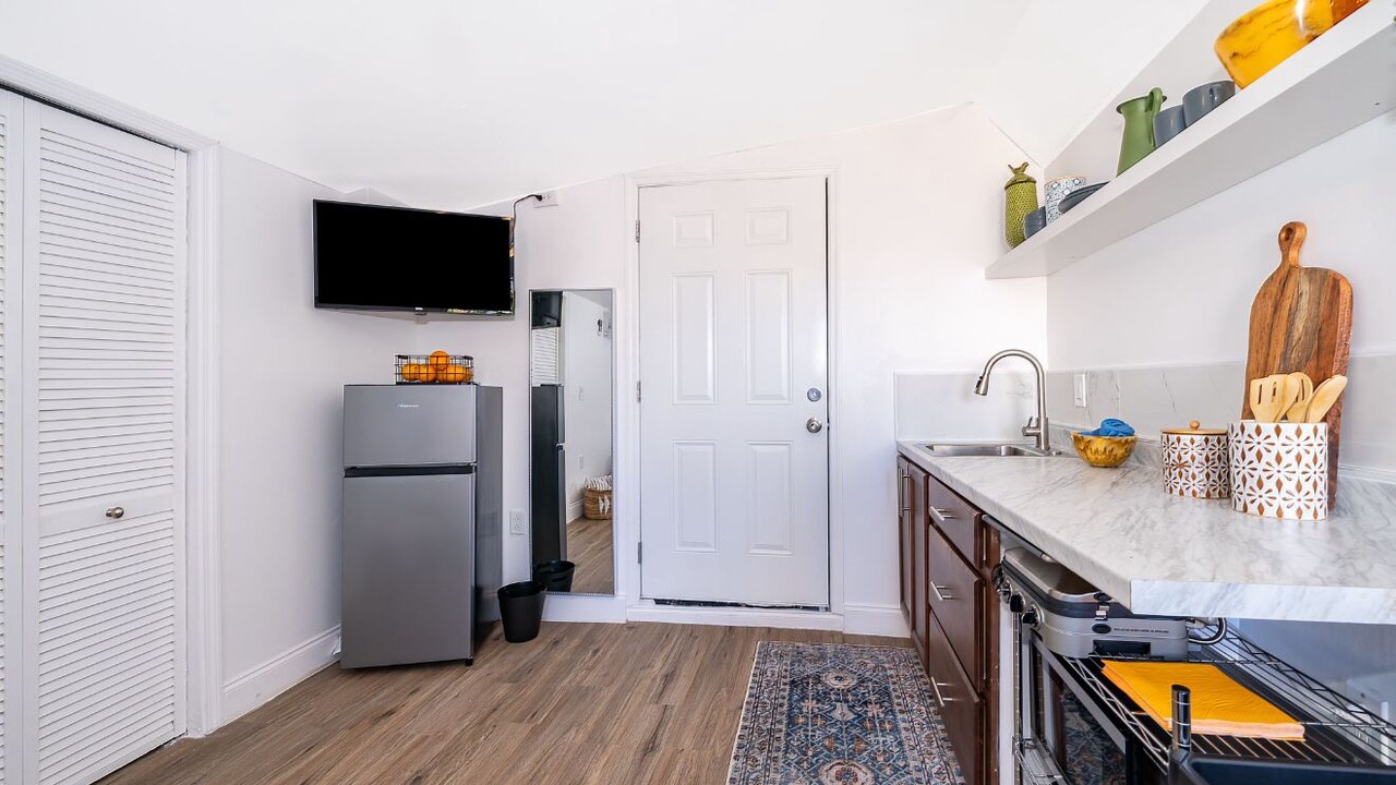 Photo of Kitchen in Sky Lake