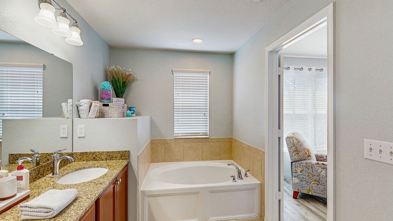 Photo of Bathroom in Casselberry
