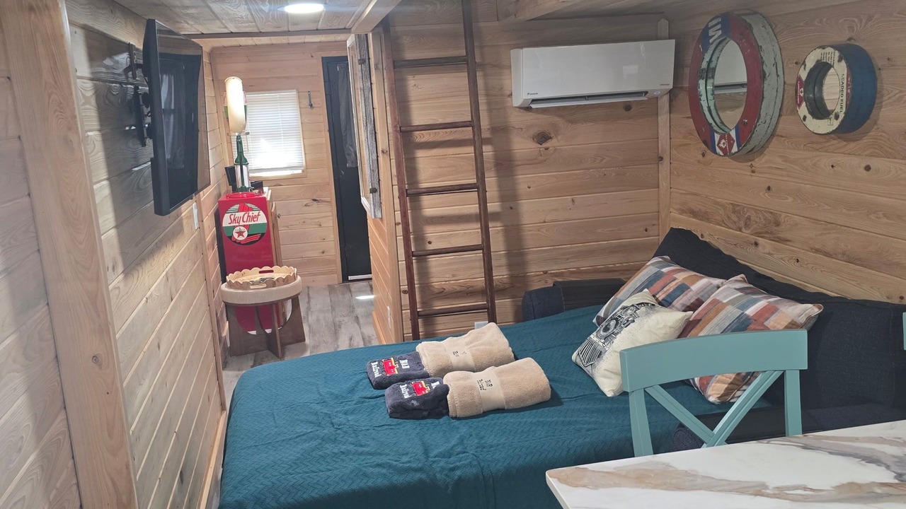 Photo of Bedroom in Kenansville