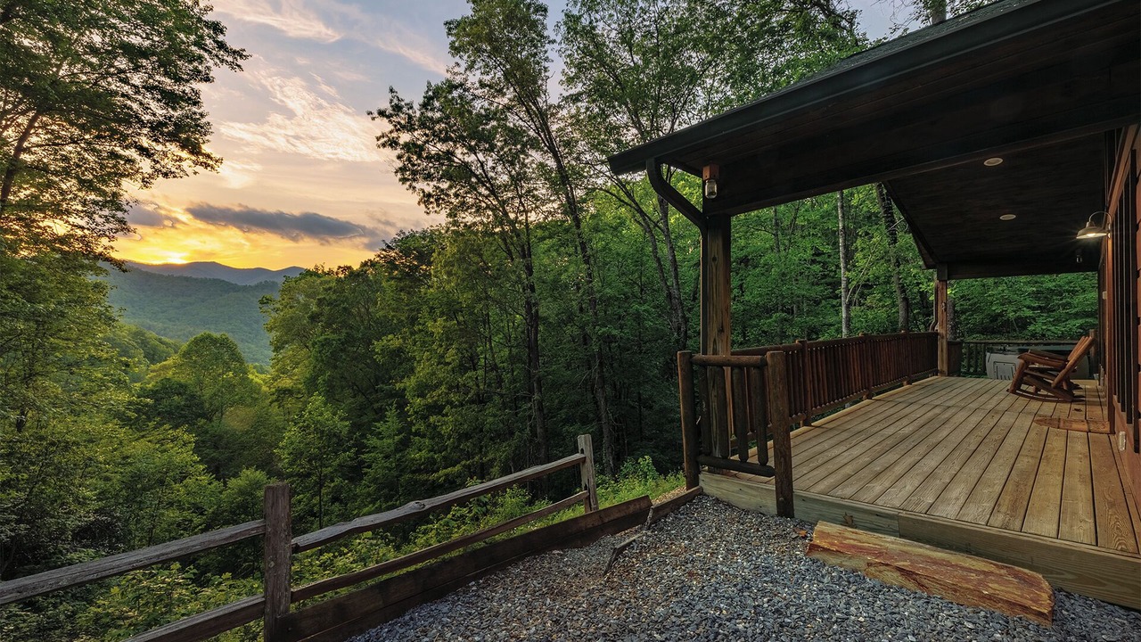 Photo of Patio Balcony in Bryson City