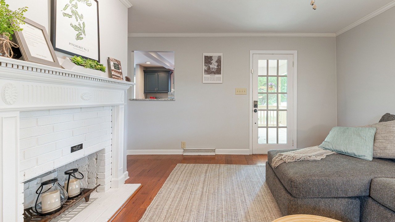 Photo of Livingroom in Old Town