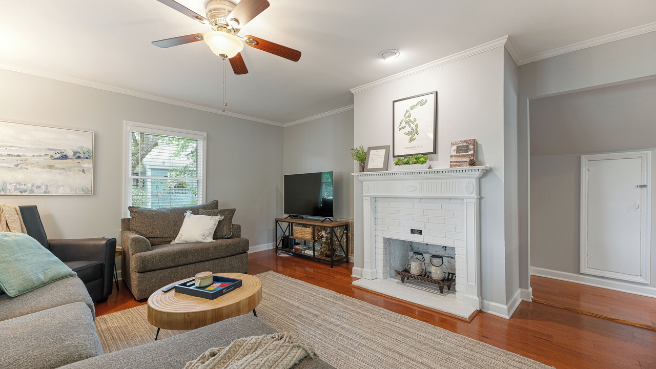 Photo of Livingroom in Old Town
