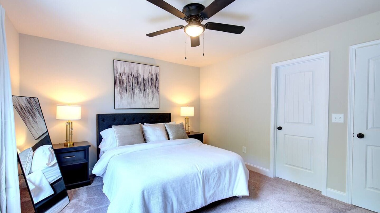 Photo of Bedroom in Taylors