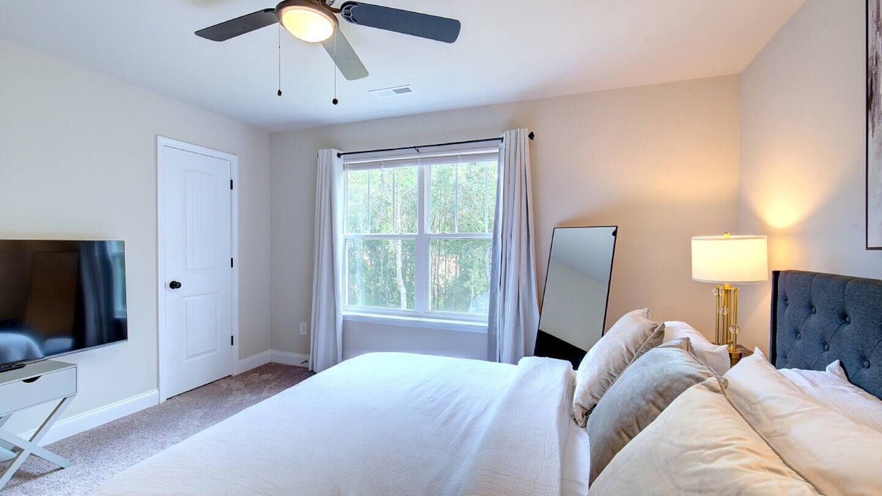 Photo of Bedroom in Taylors