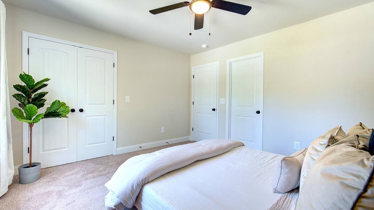 Photo of Bedroom in Taylors