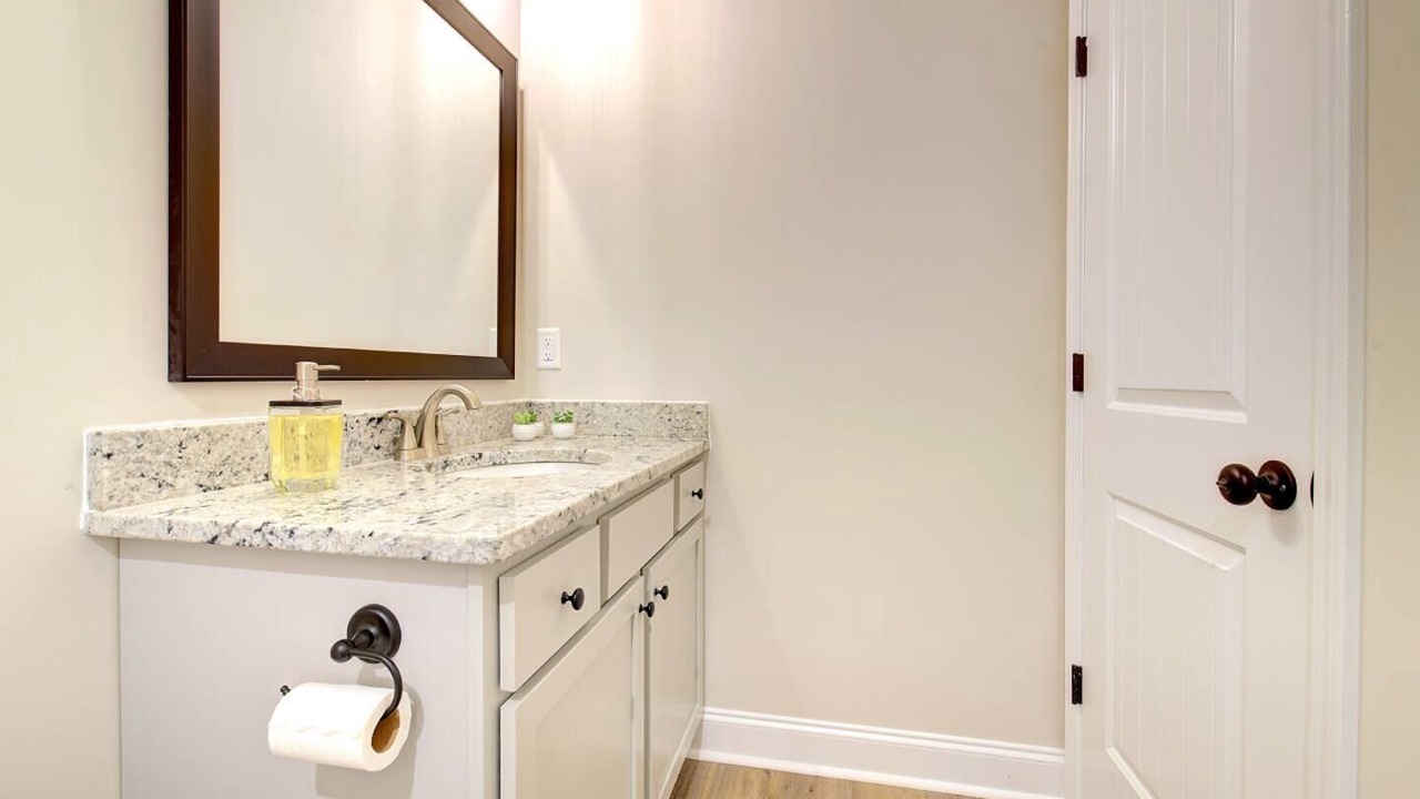 Photo of Bathroom in Taylors