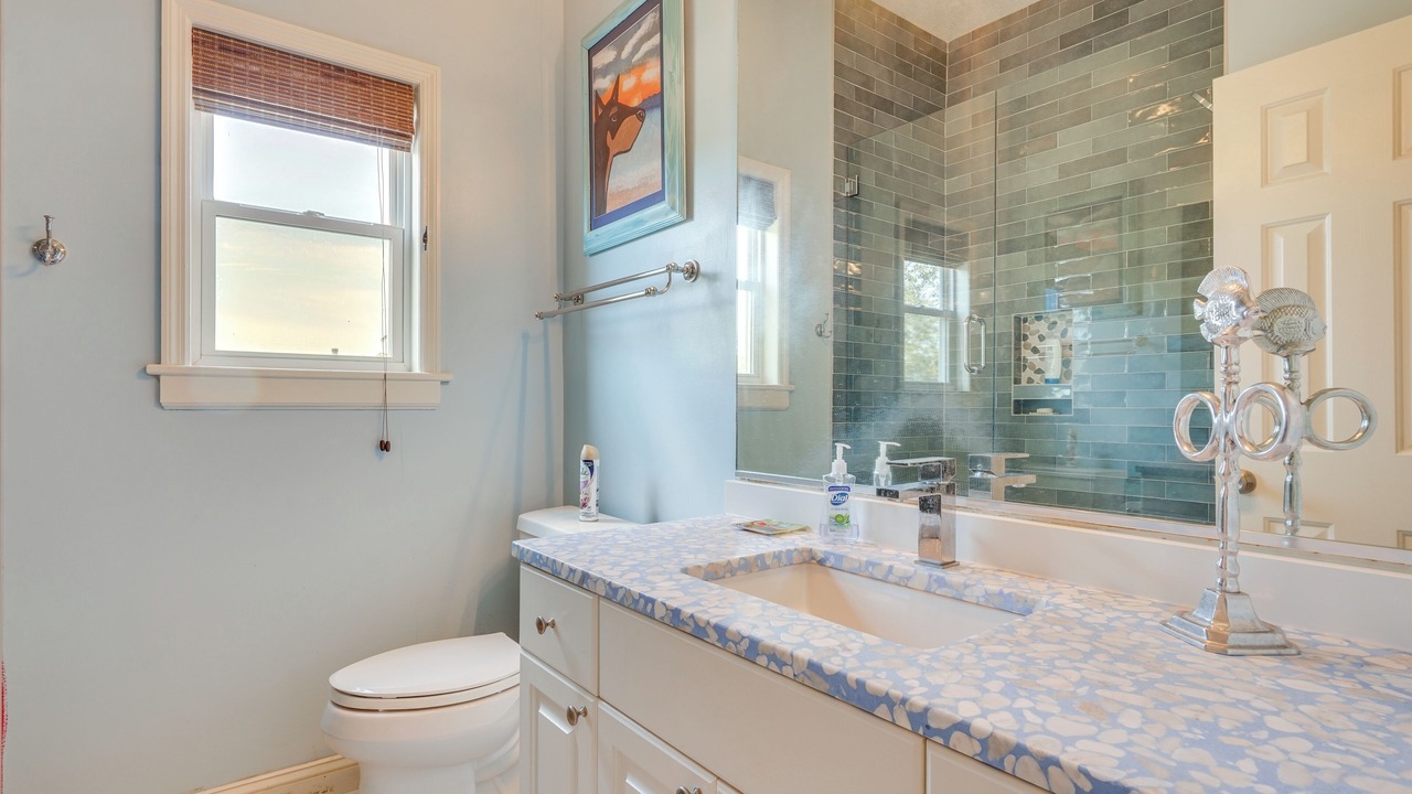 Photo of Bathroom in Ocean Ridge