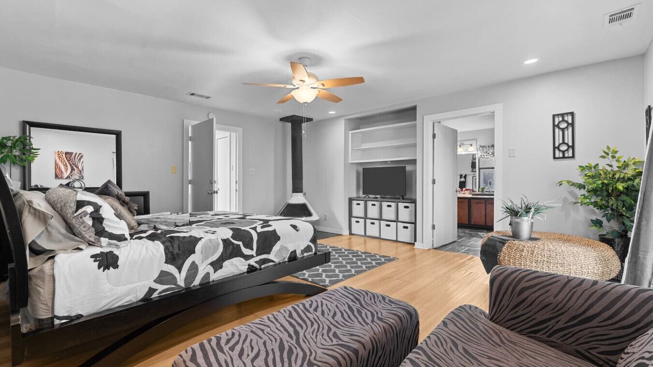 Photo of Bedroom in Statesboro