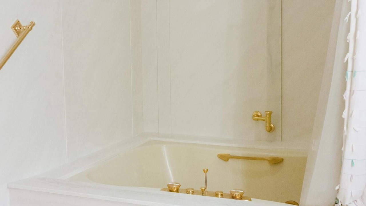 Photo of Bathroom in Saint Helena Island