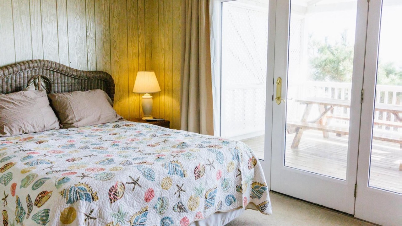 Photo of Bedroom in Saint Helena Island