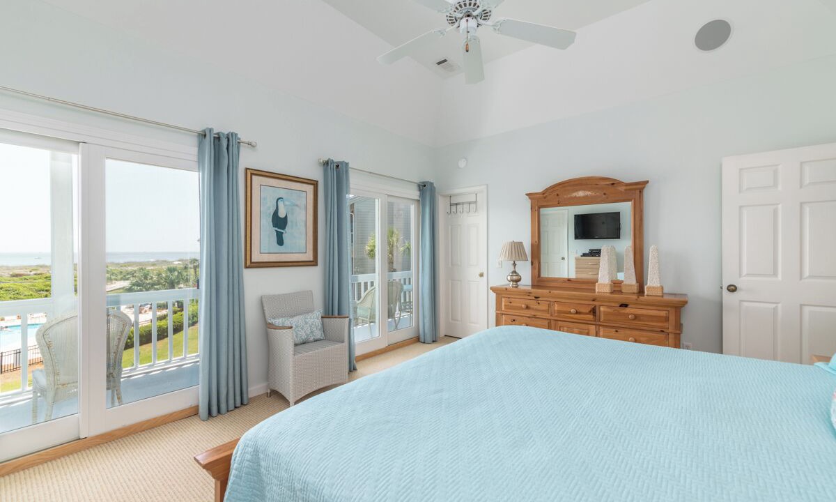 Photo of Bedroom in Oceanmarsh Subdivision