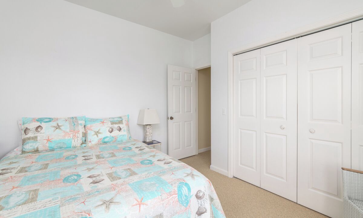 Photo of Bedroom in Oceanmarsh Subdivision
