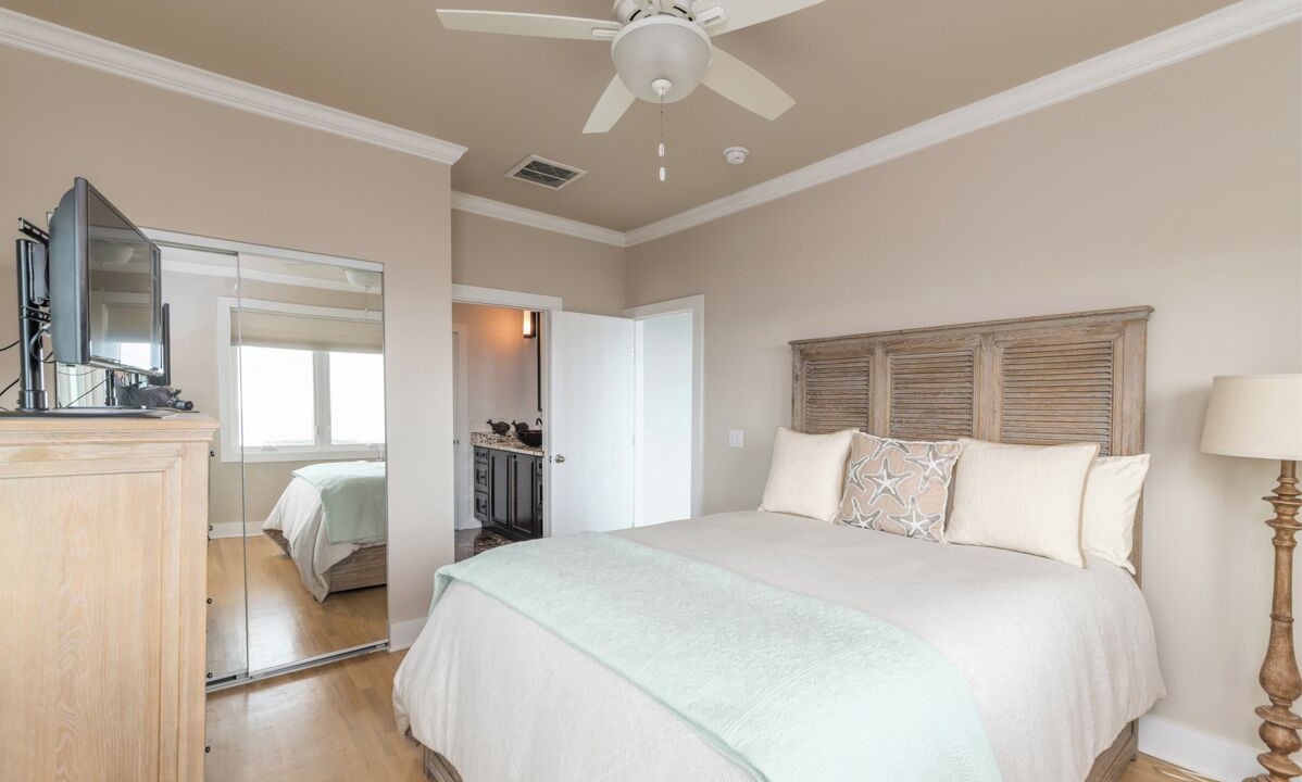 Photo of Bedroom in Beachwalk
