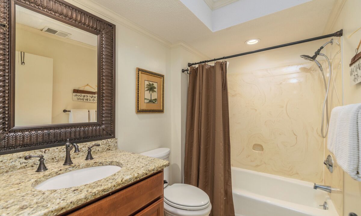Photo of Bathroom in Oceanmarsh Subdivision