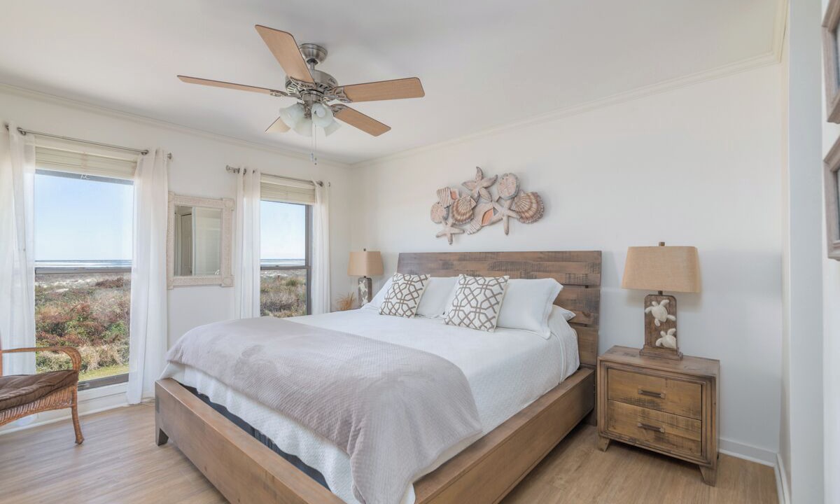 Photo of Bedroom in Oceanmarsh Subdivision