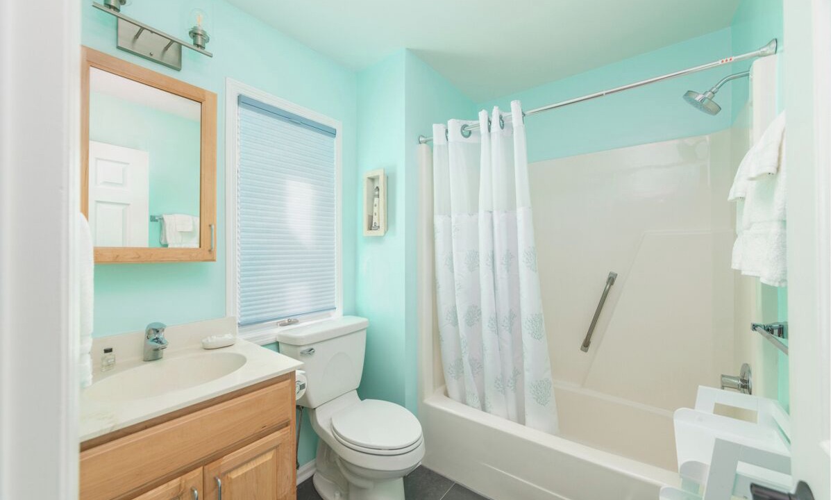 Photo of Bathroom in Dataw Island