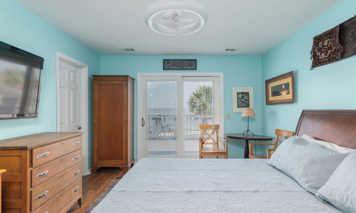 Photo of Bedroom in Saint Helena Island