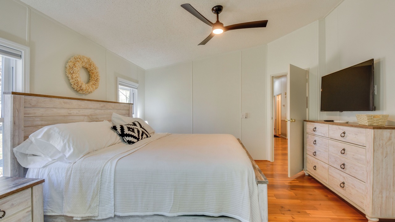 Photo of Bedroom in Seneca