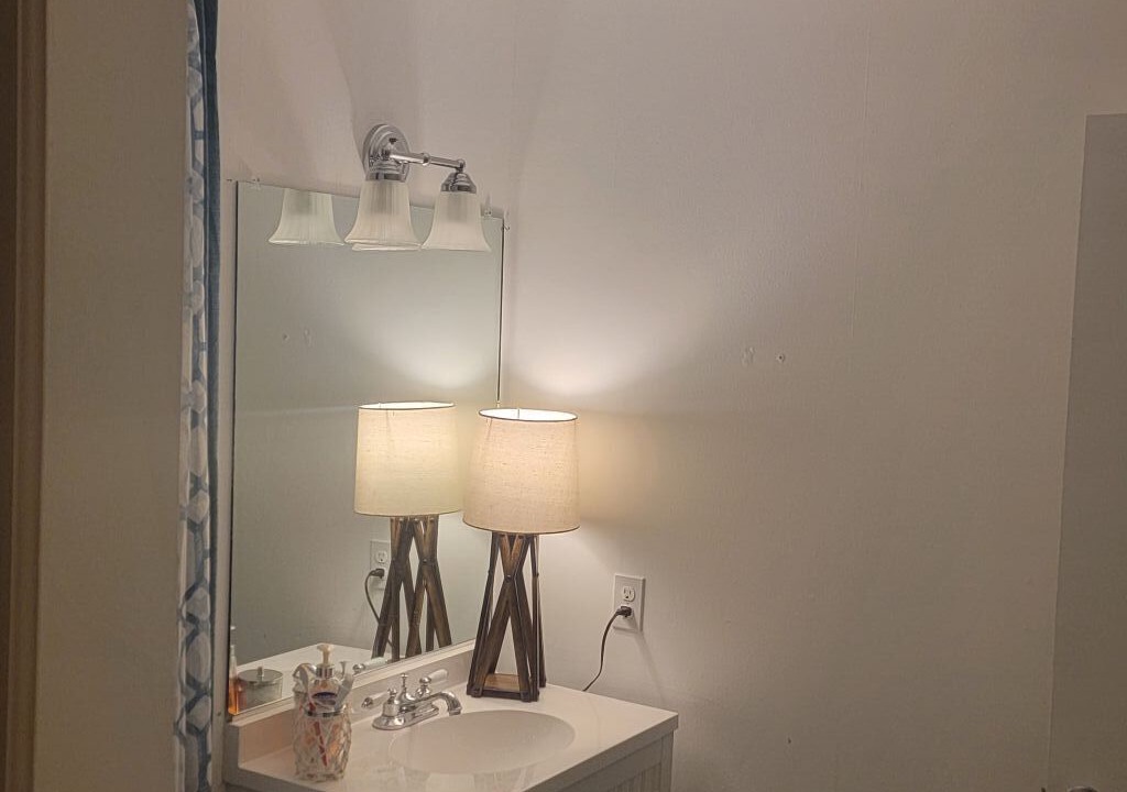 Photo of Bathroom in Martinez