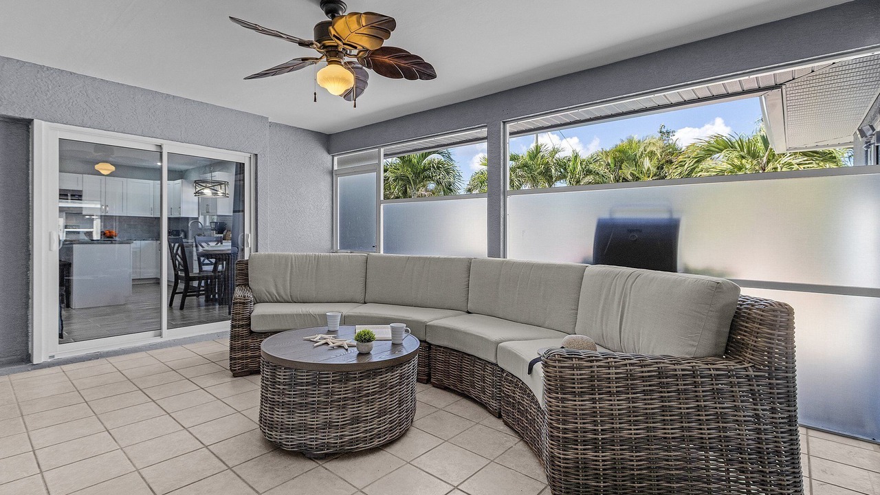 Photo of Livingroom in Trafalgar