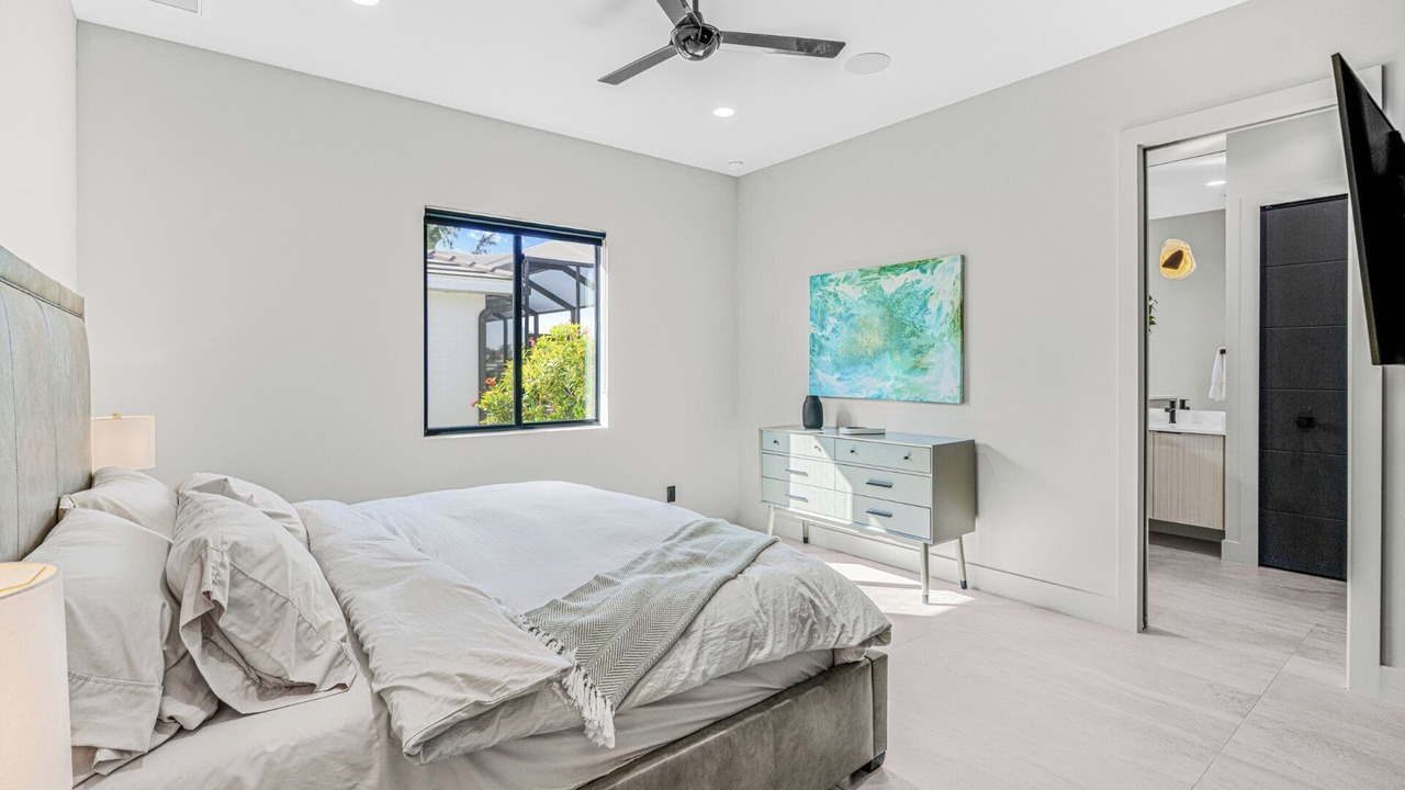Photo of Bedroom in Burnt Store