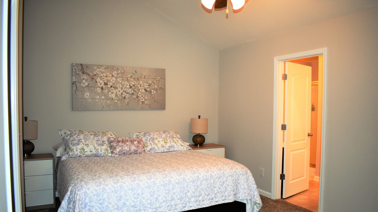 Photo of Bedroom in Braselton