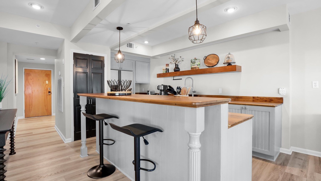 Photo of Kitchen in Historic District - North