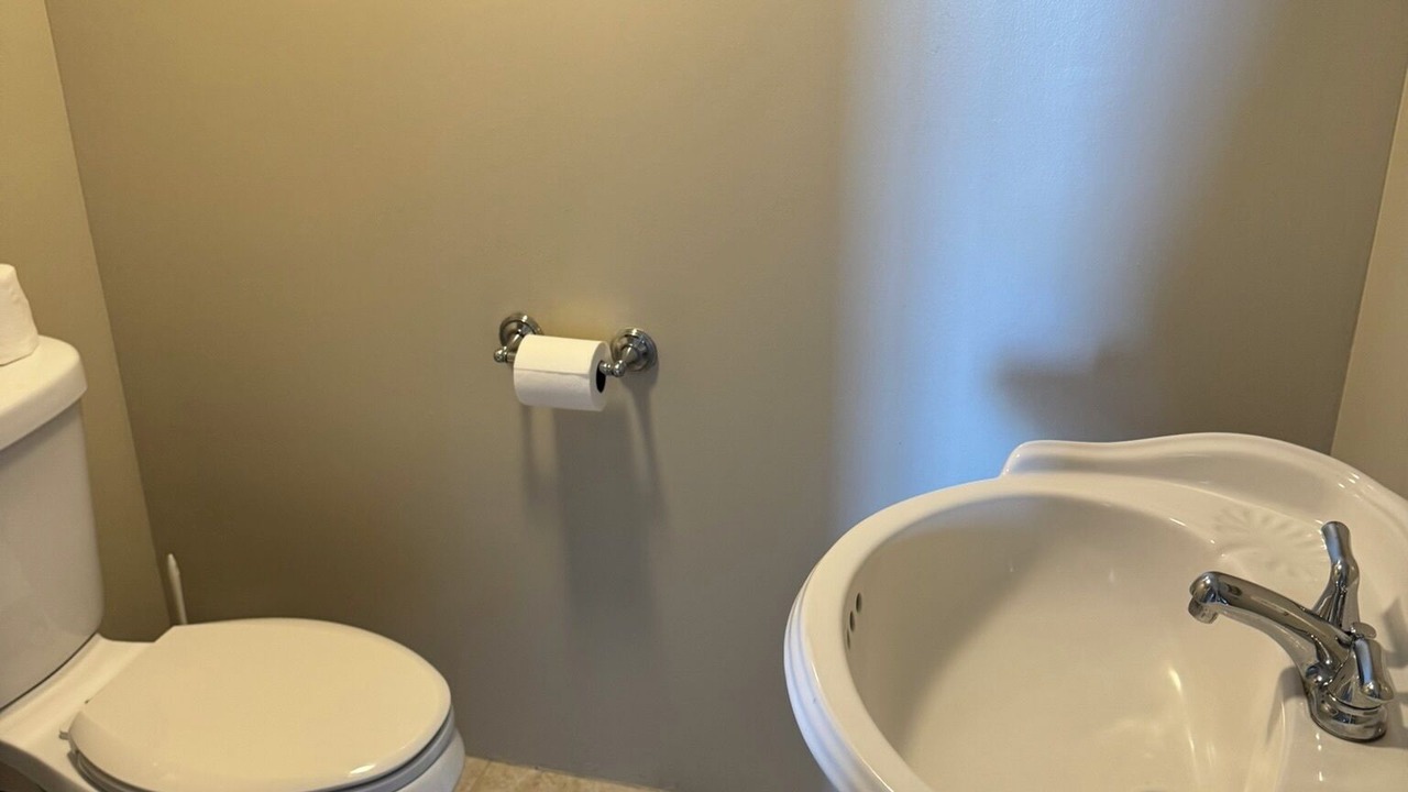 Photo of Bathroom in Bay Crest Villa