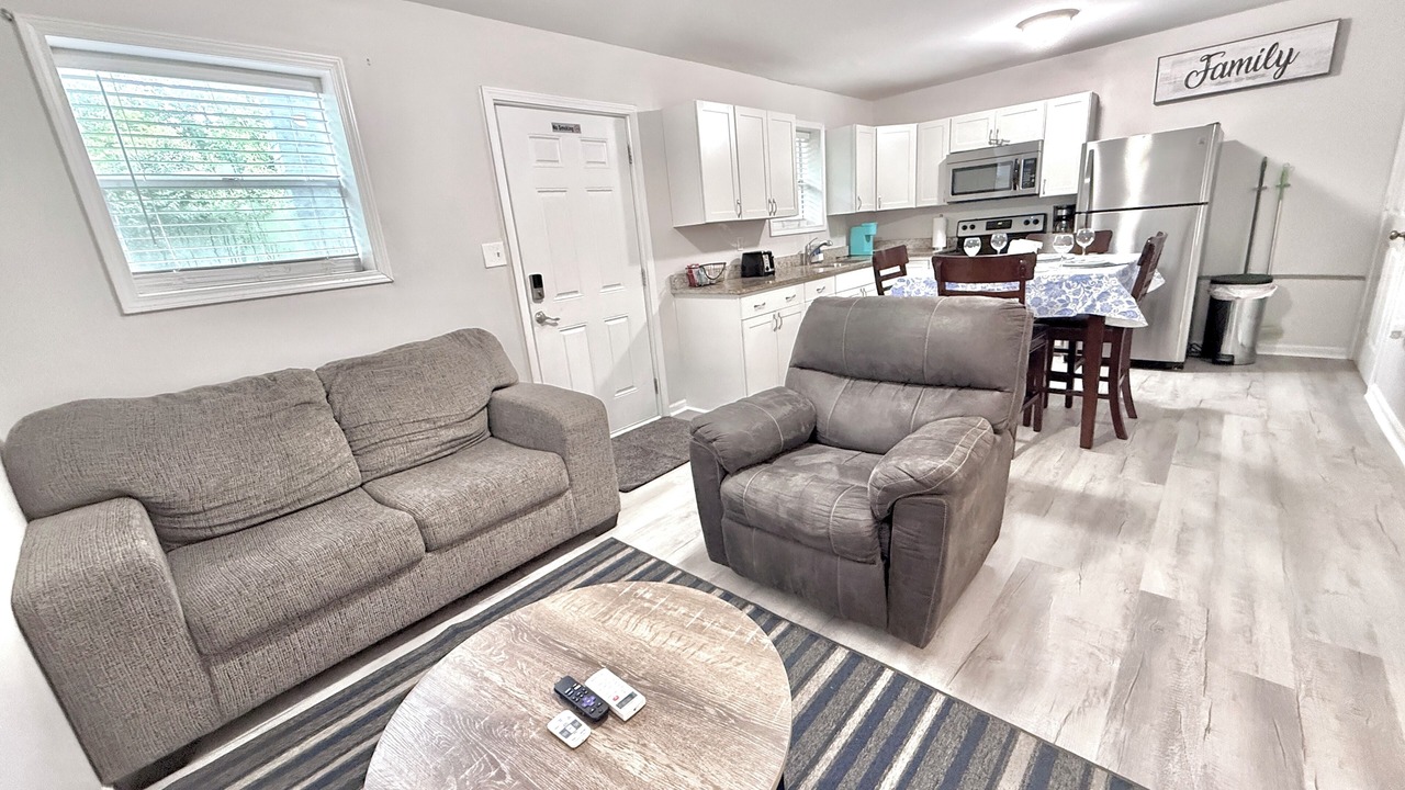 Photo of Livingroom in North Charleston