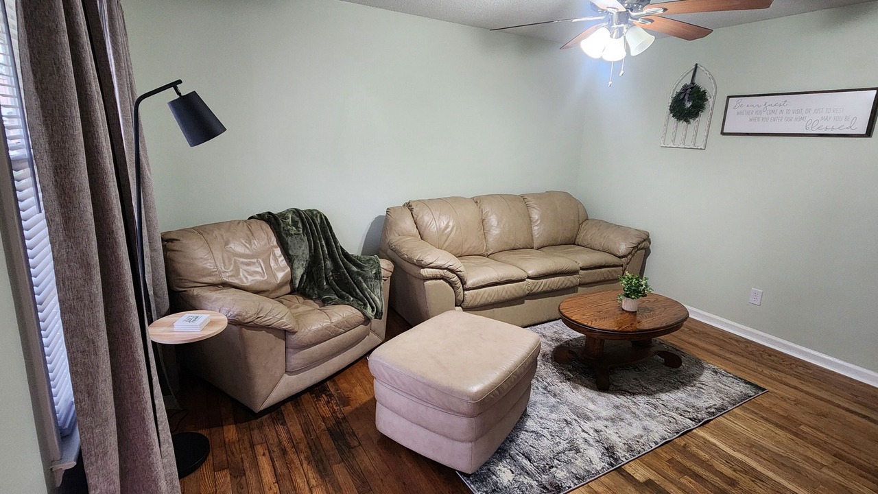 Photo of Livingroom in Martinez
