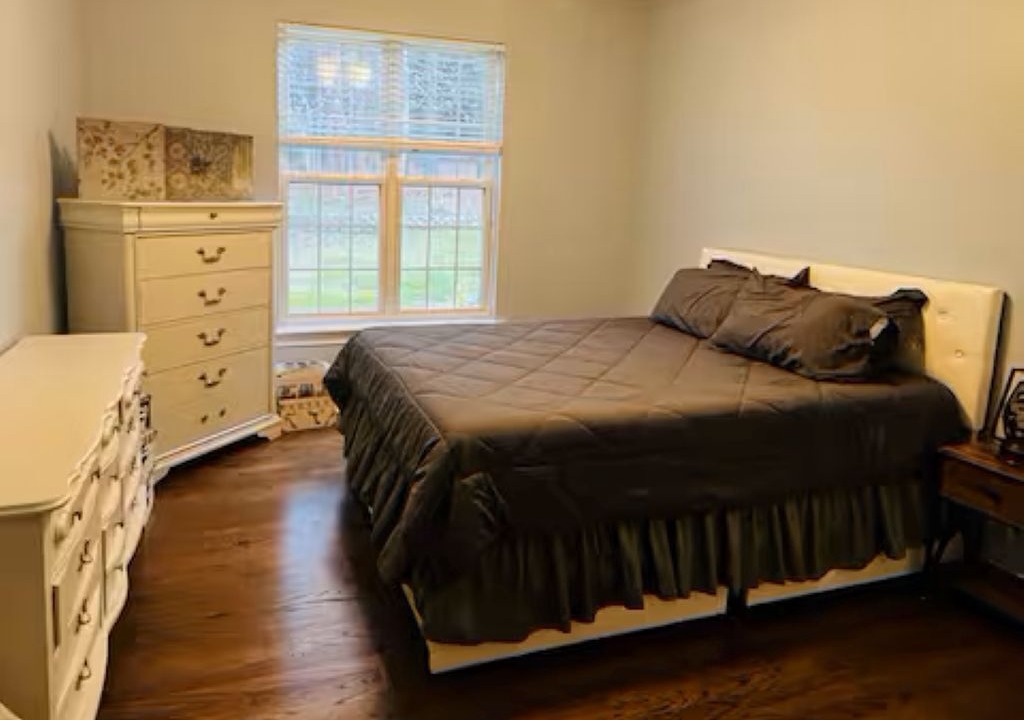 Photo of Bedroom in Grovetown