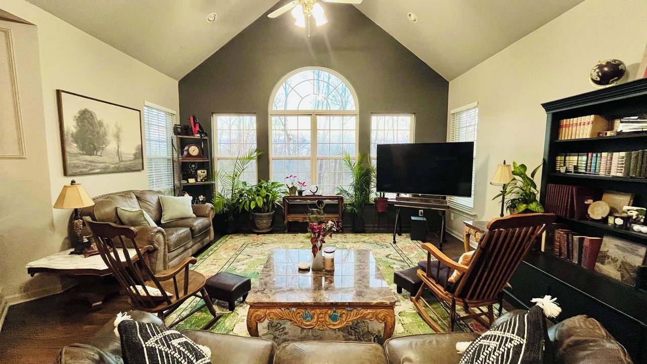 Photo of Bedroom in Grovetown