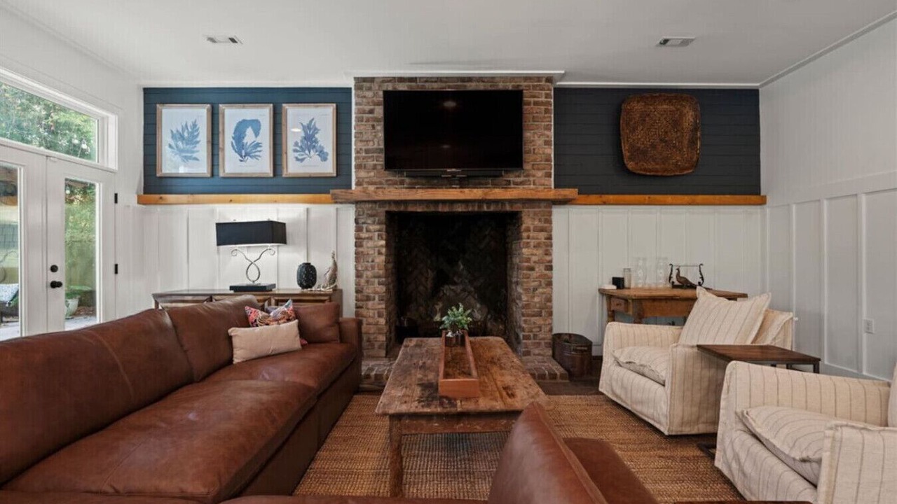 Photo of Livingroom in Pigeon Point