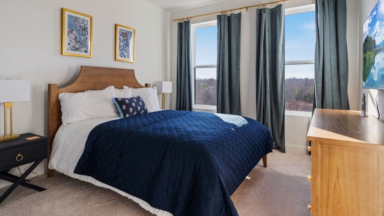 Photo of Bedroom in Downtown