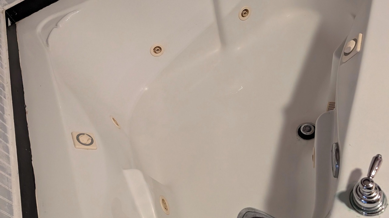 Photo of Bathroom in Dewy Rose