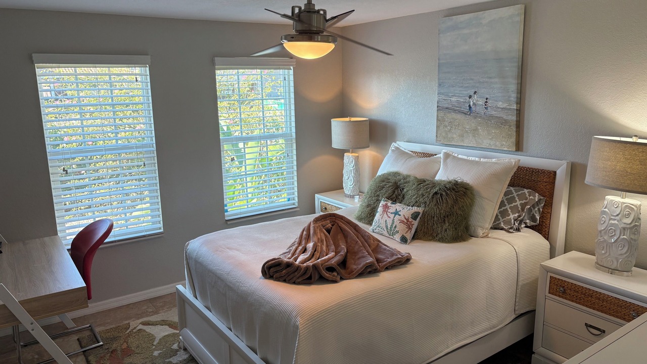 Photo of Bedroom in Isles of Capri